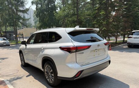 Toyota Highlander, 2026 год, 5 120 000 рублей, 4 фотография