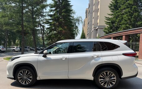Toyota Highlander, 2026 год, 5 120 000 рублей, 3 фотография