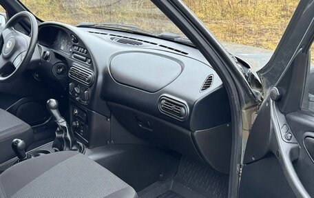 Chevrolet Niva I рестайлинг, 2012 год, 670 000 рублей, 8 фотография