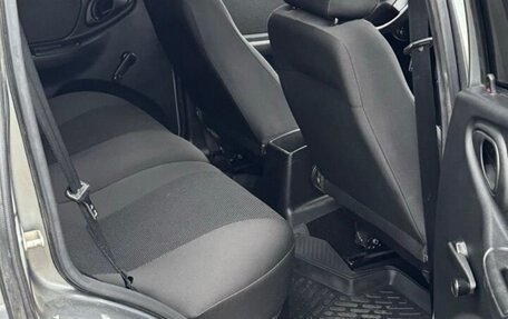 Chevrolet Niva I рестайлинг, 2012 год, 670 000 рублей, 9 фотография