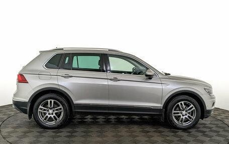Volkswagen Tiguan II, 2017 год, 2 350 000 рублей, 4 фотография