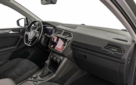 Volkswagen Tiguan II, 2017 год, 2 350 000 рублей, 13 фотография