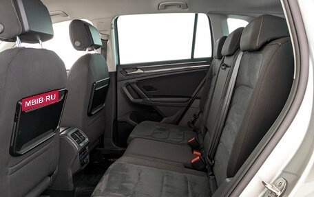 Volkswagen Tiguan II, 2017 год, 2 350 000 рублей, 18 фотография