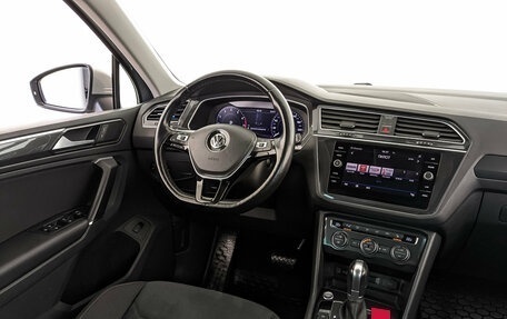 Volkswagen Tiguan II, 2017 год, 2 350 000 рублей, 27 фотография