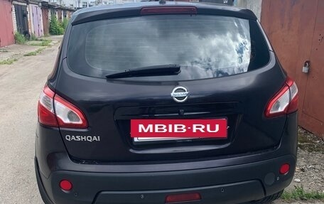 Nissan Qashqai, 2010 год, 700 000 рублей, 2 фотография