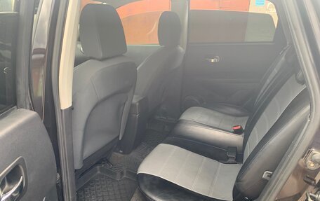 Nissan Qashqai, 2010 год, 700 000 рублей, 6 фотография