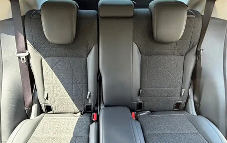 Honda Vezel, 2023 год, 1 823 000 рублей, 11 фотография
