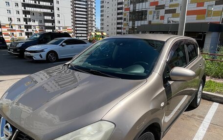 Nissan Qashqai, 2011 год, 750 000 рублей, 3 фотография