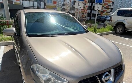 Nissan Qashqai, 2011 год, 750 000 рублей, 2 фотография