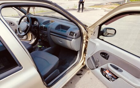 Renault Symbol I, 2007 год, 250 000 рублей, 11 фотография