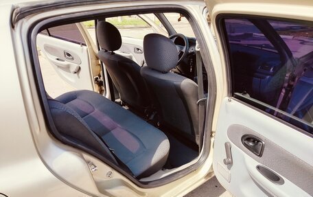 Renault Symbol I, 2007 год, 250 000 рублей, 12 фотография