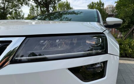 Skoda Karoq I, 2023 год, 1 800 100 рублей, 4 фотография