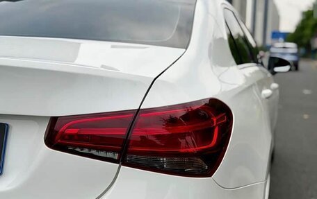 Mercedes-Benz A-Класс, 2022 год, 1 680 000 рублей, 10 фотография