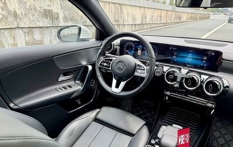 Mercedes-Benz A-Класс, 2022 год, 1 680 000 рублей, 18 фотография