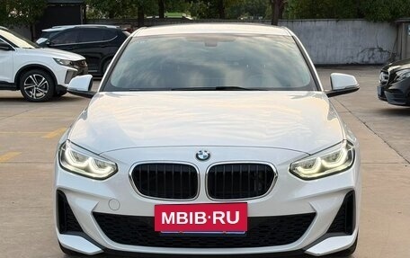 BMW 1 серия, 2021 год, 1 600 000 рублей, 2 фотография