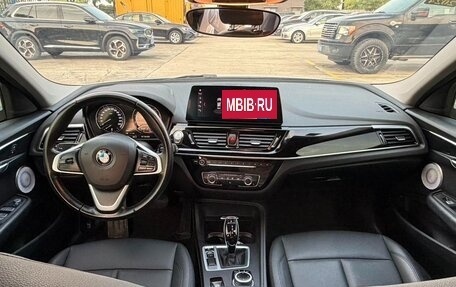 BMW 1 серия, 2021 год, 1 600 000 рублей, 12 фотография