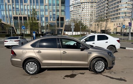 Volkswagen Polo VI (EU Market), 2018 год, 1 100 000 рублей, 4 фотография