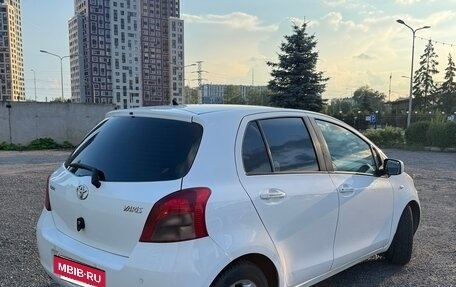 Toyota Yaris III рестайлинг, 2007 год, 470 000 рублей, 3 фотография