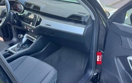 Audi Q3, 2022 год, 2 450 000 рублей, 12 фотография