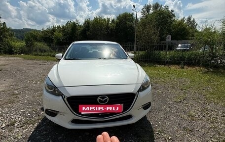 Mazda 3, 2017 год, 1 400 000 рублей, 13 фотография