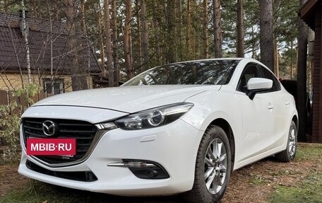 Mazda 3, 2017 год, 1 400 000 рублей, 17 фотография