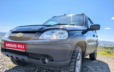Chevrolet Niva I рестайлинг, 2016 год, 630 000 рублей, 8 фотография