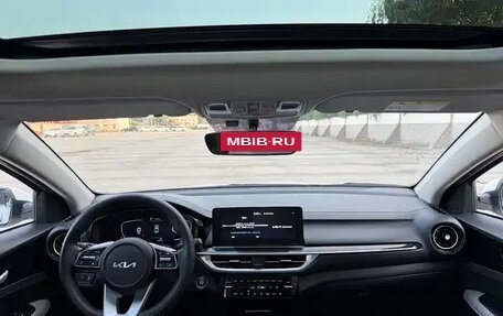 KIA K3, 2023 год, 1 570 300 рублей, 14 фотография