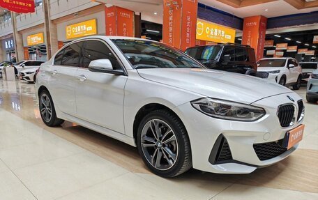 BMW 1 серия, 2021 год, 1 630 000 рублей, 3 фотография
