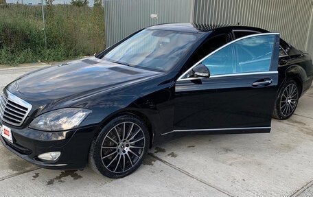 Mercedes-Benz S-Класс, 2008 год, 1 000 000 рублей, 3 фотография