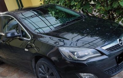 Opel Astra J, 2011 год, 772 000 рублей, 1 фотография