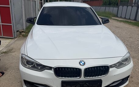 BMW 3 серия, 2012 год, 1 350 000 рублей, 1 фотография