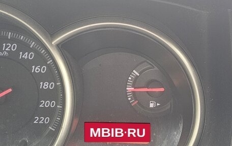 Nissan Tiida, 2010 год, 650 000 рублей, 8 фотография