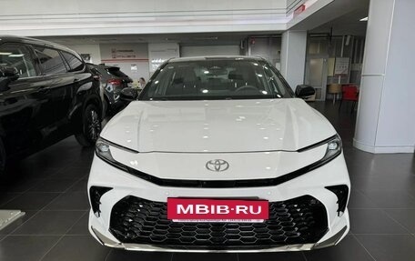 Toyota Camry, 2026 год, 4 550 000 рублей, 3 фотография