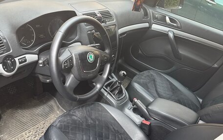 Skoda Octavia, 2011 год, 735 000 рублей, 7 фотография