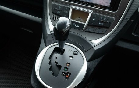 Subaru Trezia, 2011 год, 1 030 000 рублей, 18 фотография