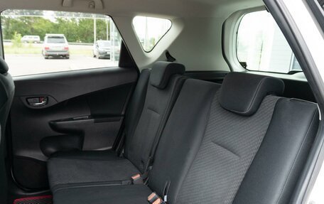 Subaru Trezia, 2011 год, 1 030 000 рублей, 12 фотография