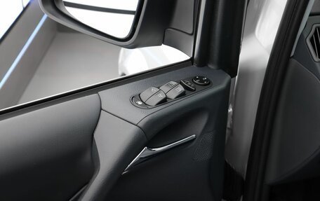 Mercedes-Benz Viano, 2011 год, 3 249 000 рублей, 18 фотография
