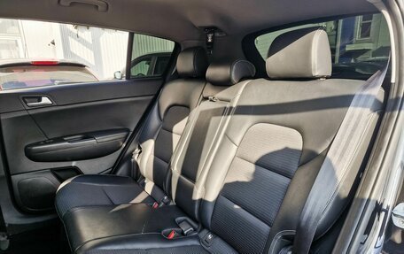 KIA Sportage IV рестайлинг, 2017 год, 2 029 000 рублей, 6 фотография