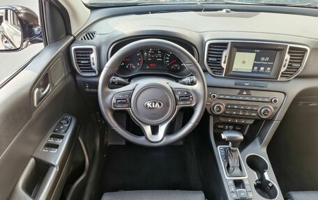 KIA Sportage IV рестайлинг, 2017 год, 2 029 000 рублей, 11 фотография