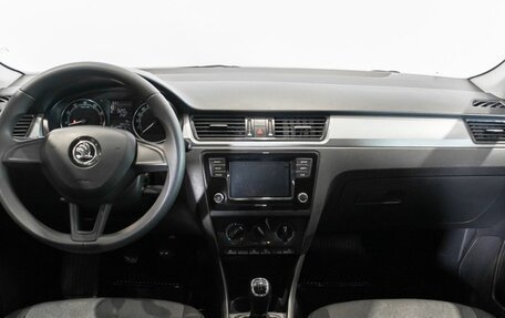 Skoda Rapid I, 2019 год, 1 070 000 рублей, 6 фотография