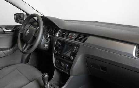 Skoda Rapid I, 2019 год, 1 070 000 рублей, 7 фотография