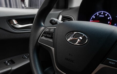 Hyundai Solaris II рестайлинг, 2018 год, 1 210 000 рублей, 13 фотография