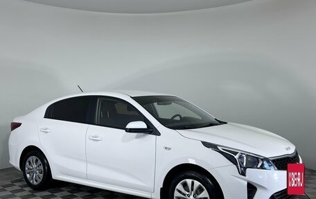 KIA Rio IV, 2021 год, 1 630 000 рублей, 3 фотография