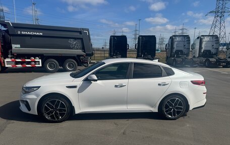 KIA Optima IV, 2019 год, 1 990 000 рублей, 3 фотография