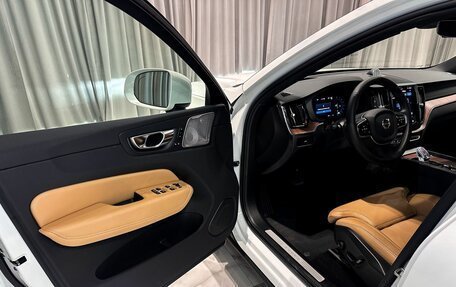 Volvo XC60 II, 2025 год, 5 900 000 рублей, 12 фотография