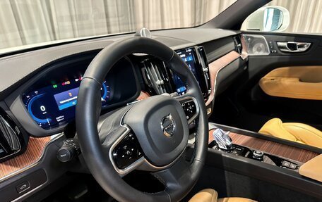 Volvo XC60 II, 2025 год, 5 900 000 рублей, 9 фотография