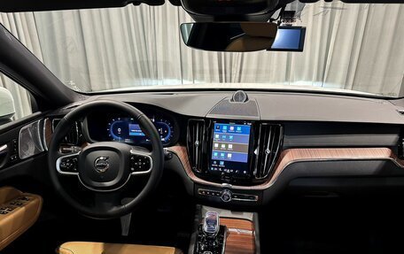 Volvo XC60 II, 2025 год, 5 900 000 рублей, 24 фотография