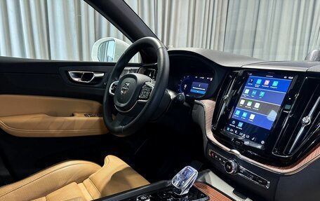 Volvo XC60 II, 2025 год, 5 900 000 рублей, 23 фотография