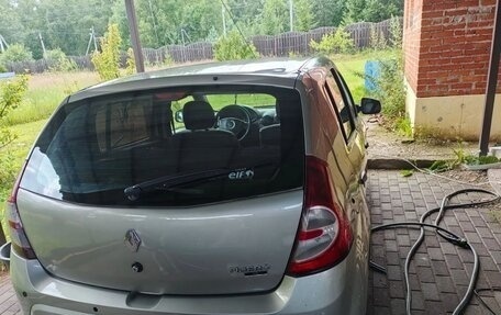 Renault Sandero I, 2013 год, 399 000 рублей, 5 фотография