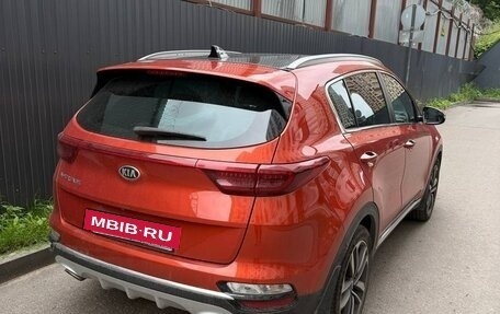 KIA Sportage IV рестайлинг, 2020 год, 2 850 000 рублей, 2 фотография